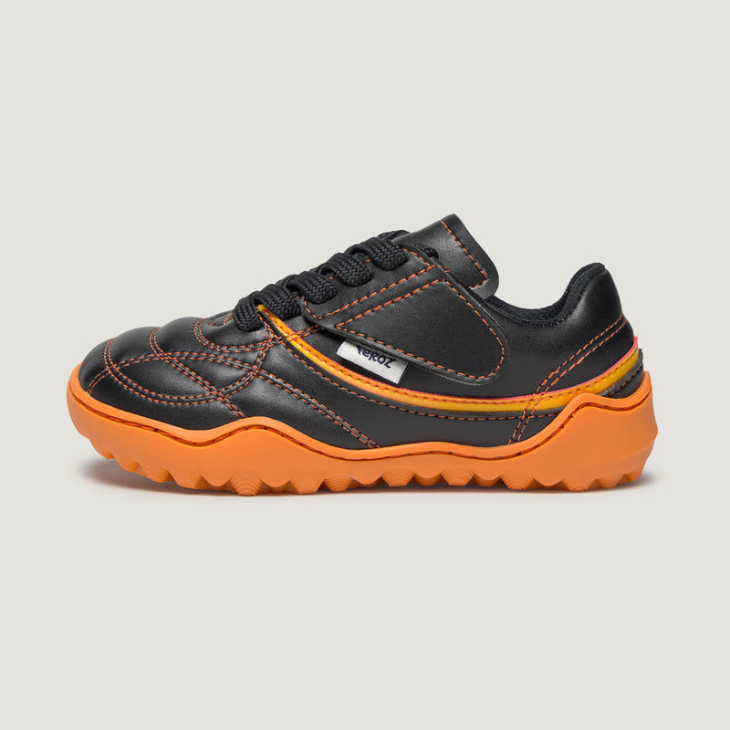 Amunt  Zapatilla de futbol barefoot | Negro Naranja Microfibra
